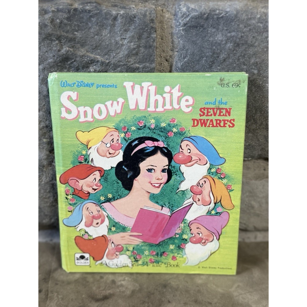 VTG 1957 Walt Disney's Snow White and the Seven Dwarfs Golden Tell-A-Tale Book